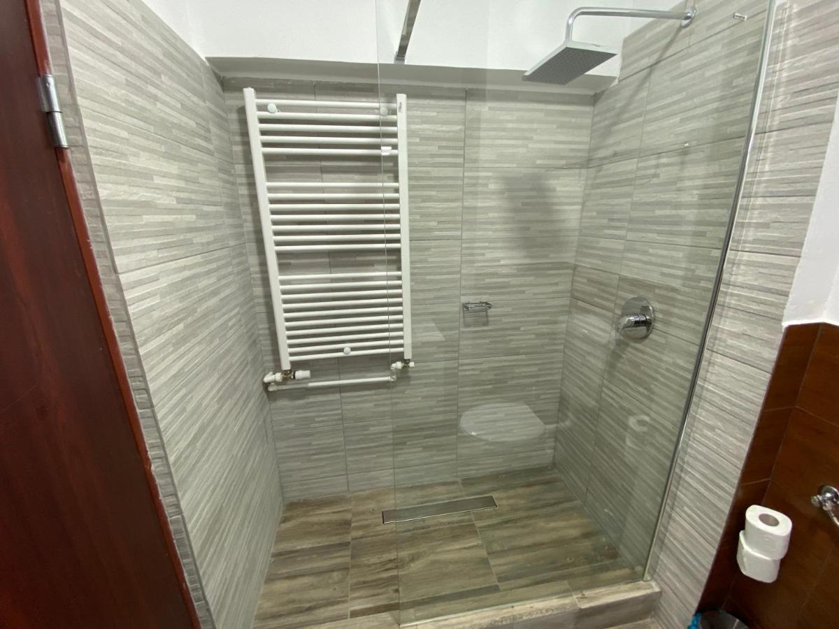 Petrosani Camere De Inchiriat - Hotel Petroshani Srl 外观 照片