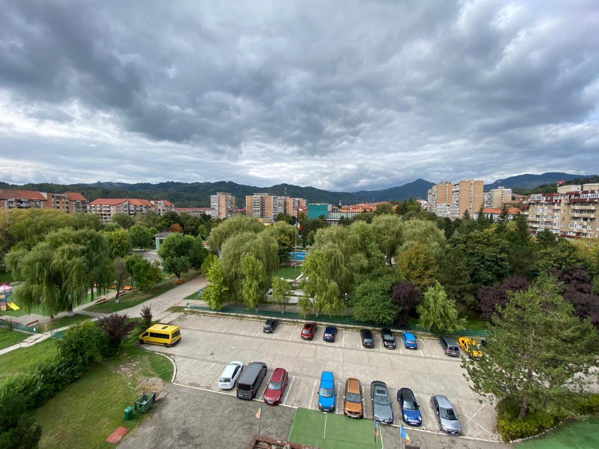 Petrosani Camere De Inchiriat - Hotel Petroshani Srl 外观 照片