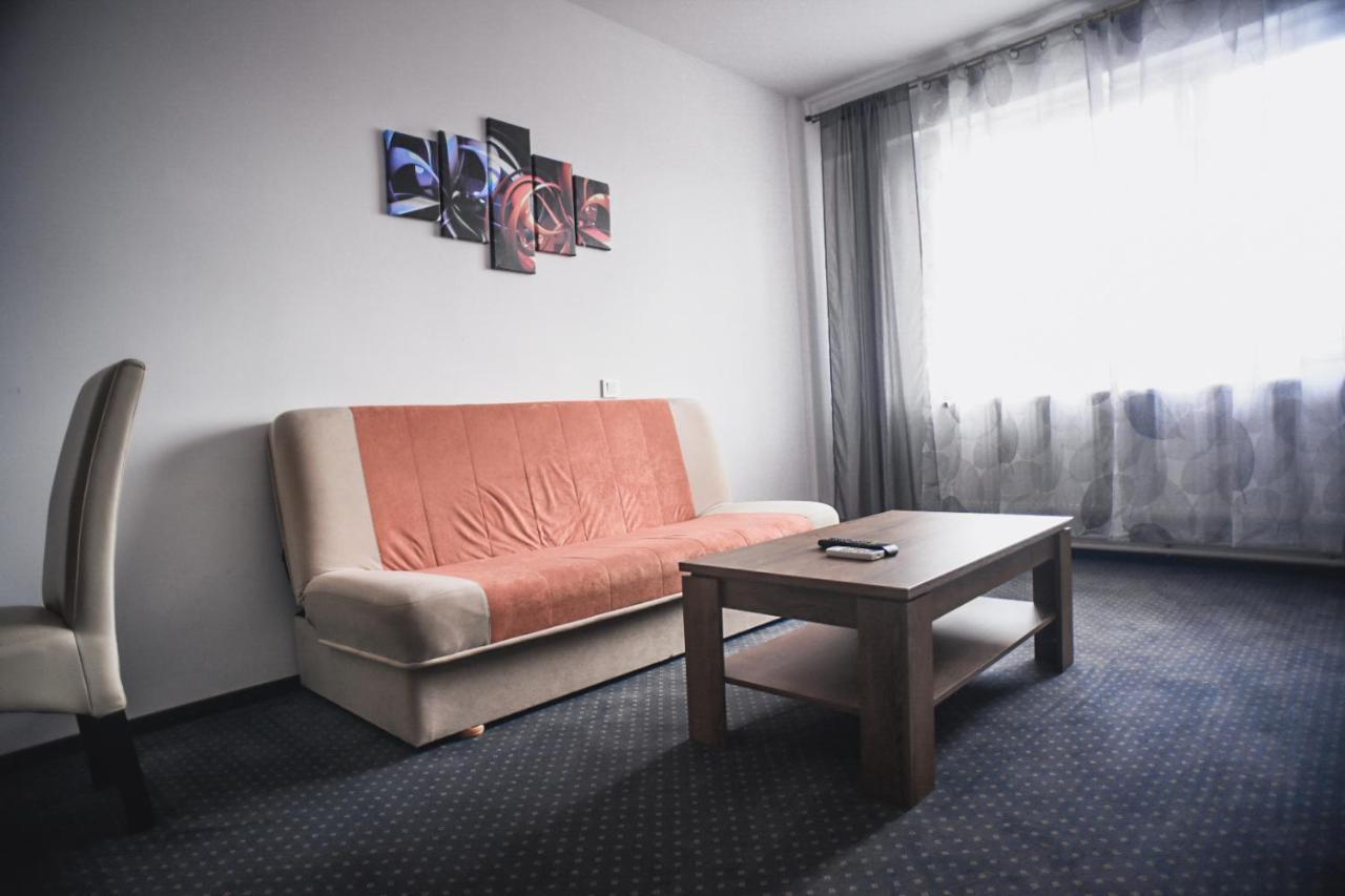 Petrosani Camere De Inchiriat - Hotel Petroshani Srl 外观 照片